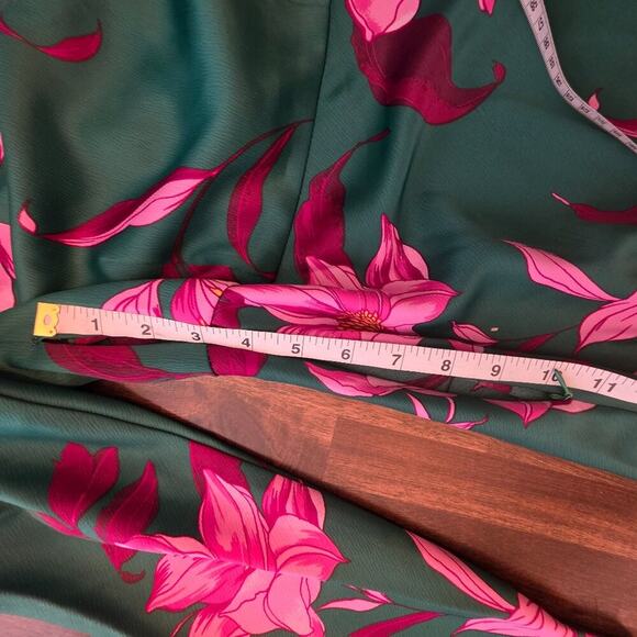 Maggy London Dress Womens 4 Green Pink Floral Midi Twist Front Long Sleeve NWT - Picture 8 of 12